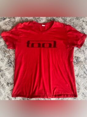 Vintage Tool Box Logo Distressed Tee - Bright Red Unisex